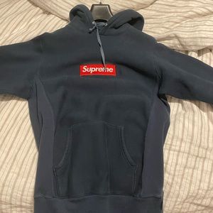 Supreme box logo